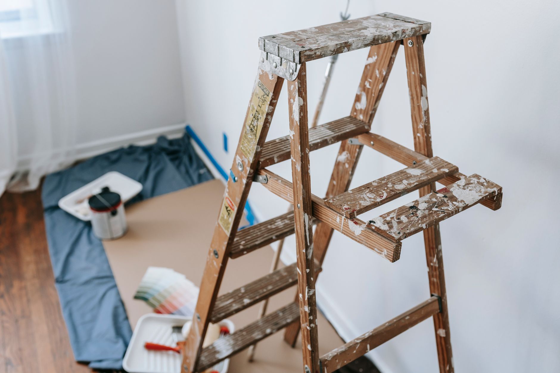 Fence Painting & Staining — MoCal